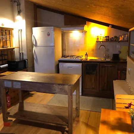 Old Town Yat Limani Deniz Yakini Muhtesem Ev Lägenhet