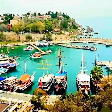 Old Town Yat Limani Deniz Yakini Muhtesem Ev * 安塔利亚